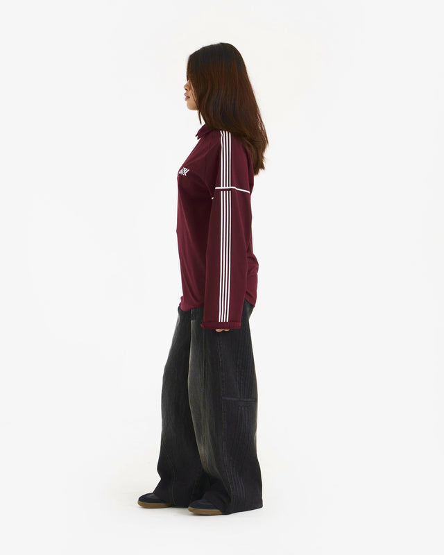 BASELINE TEE IN RED