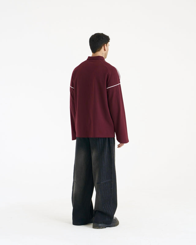 BASELINE TEE IN RED