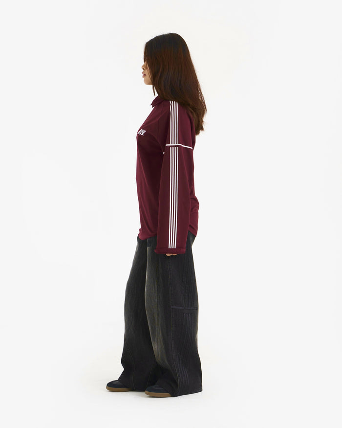 BASELINE TEE IN RED