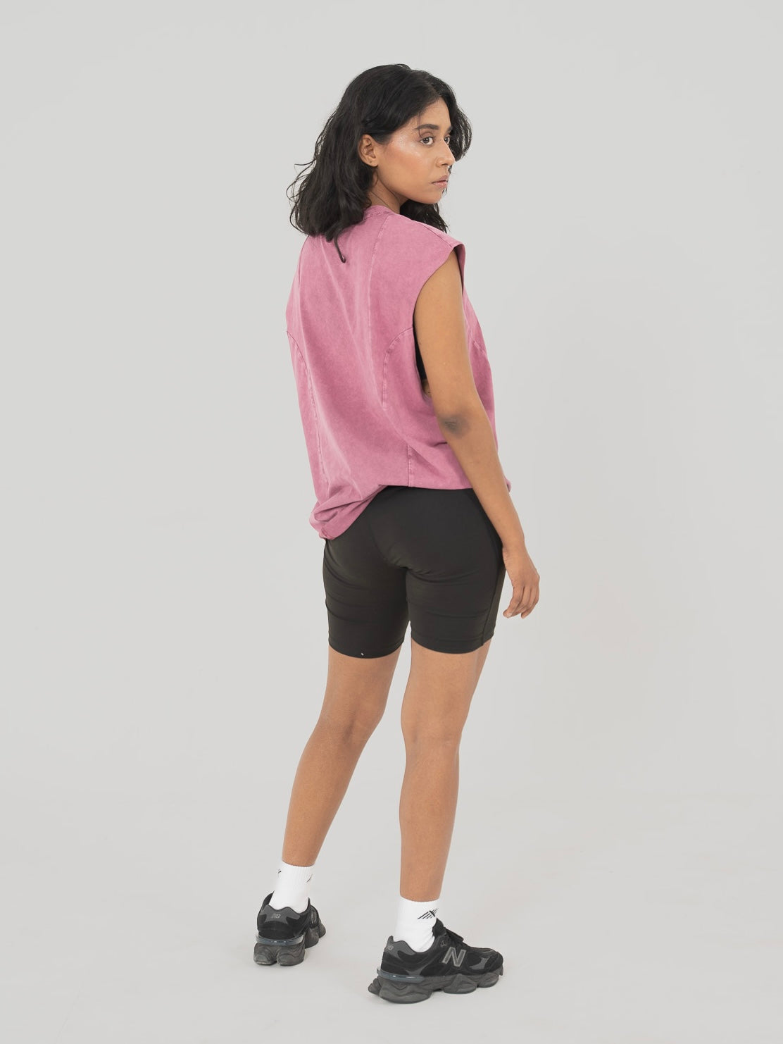 AFTERBURN MUSCLE TEE IN MAUVE
