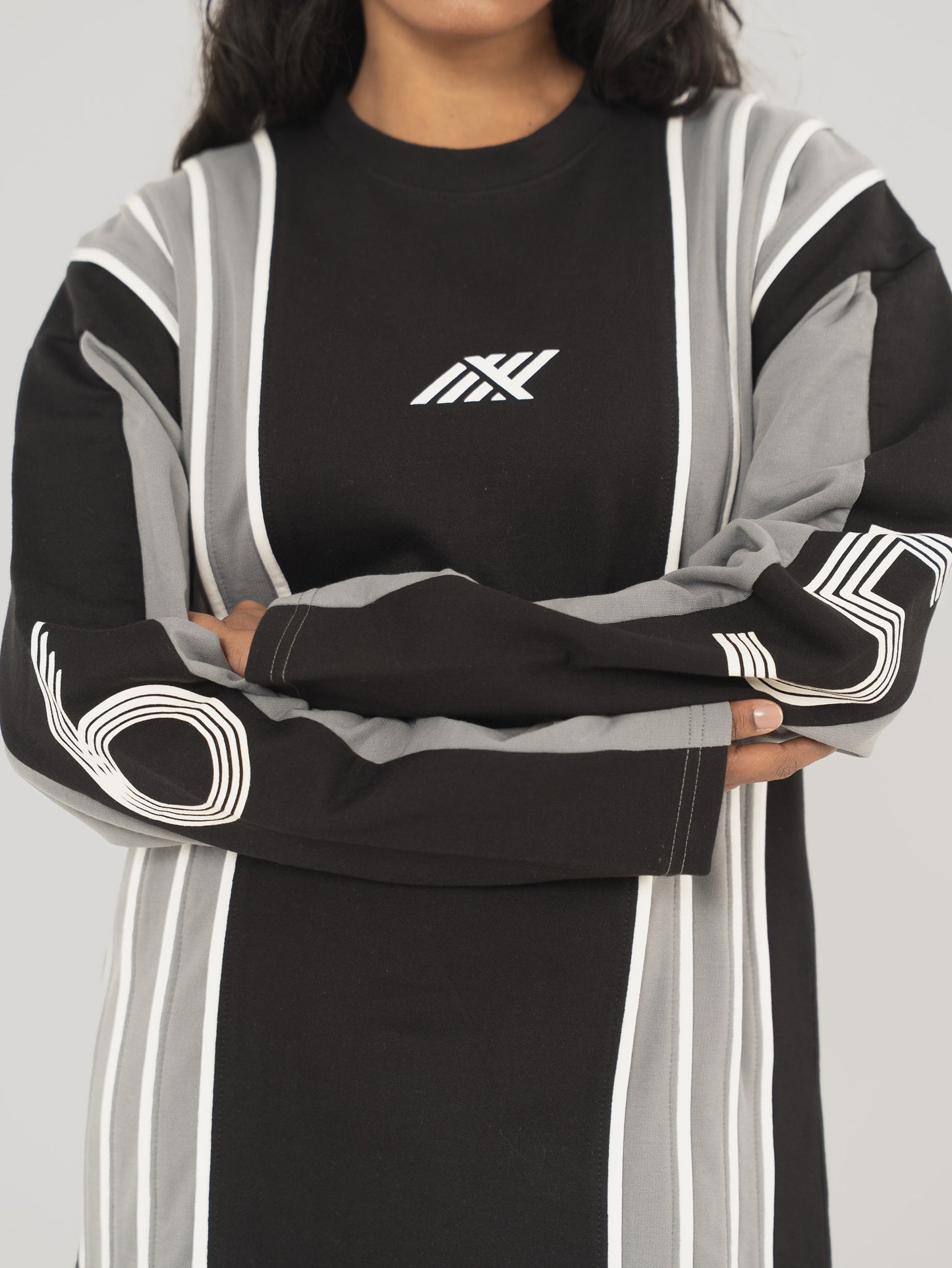 FROST TEE IN ASPHALT