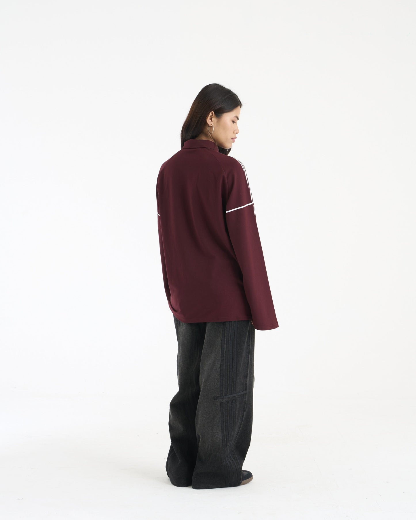 BASELINE TEE IN RED