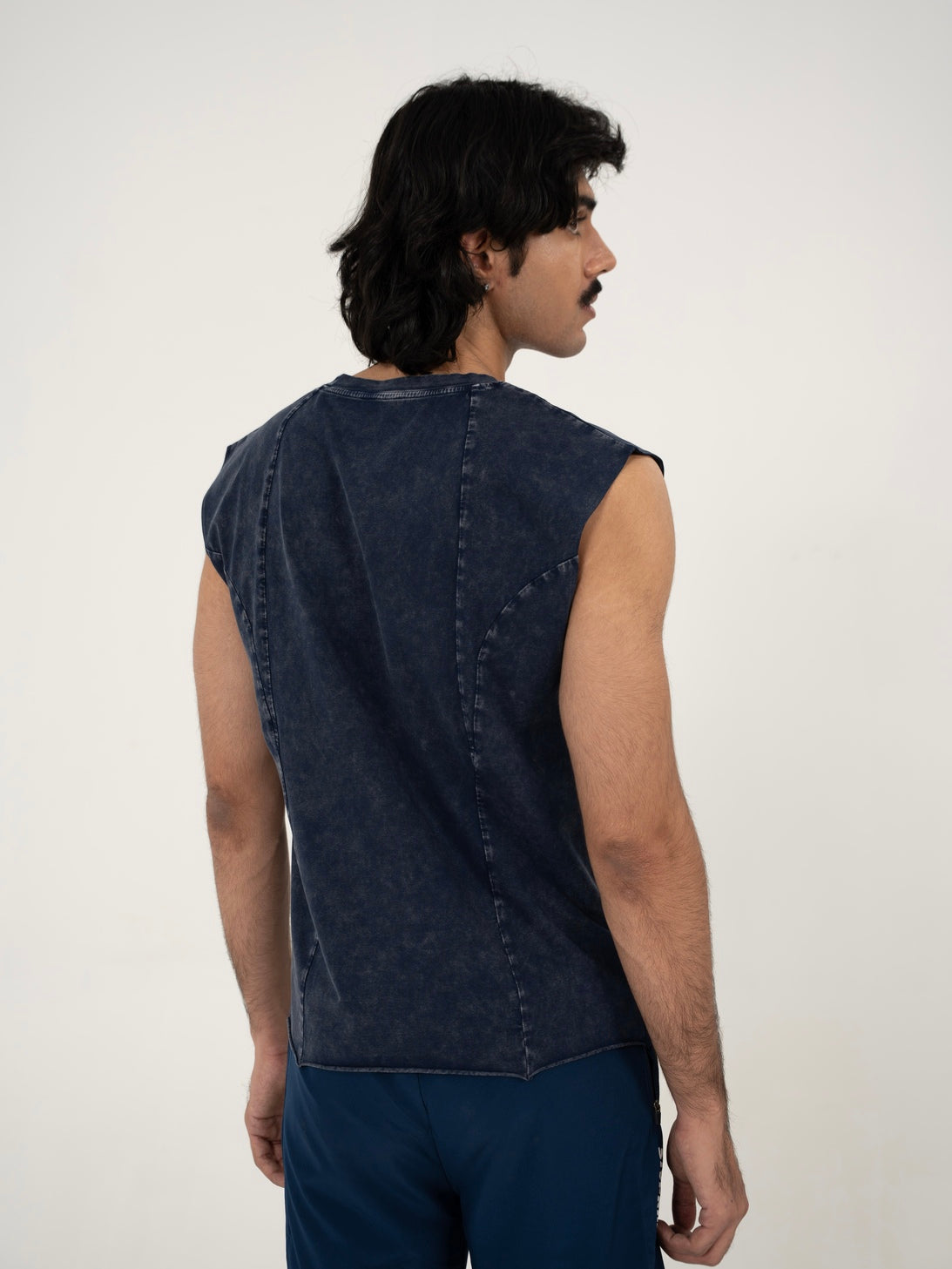 AFTERBURN MUSCLE TEE IN LAPIZ