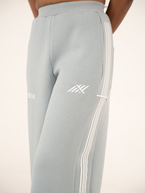 TOUCHSTONE TRACKPANT IN BLUE