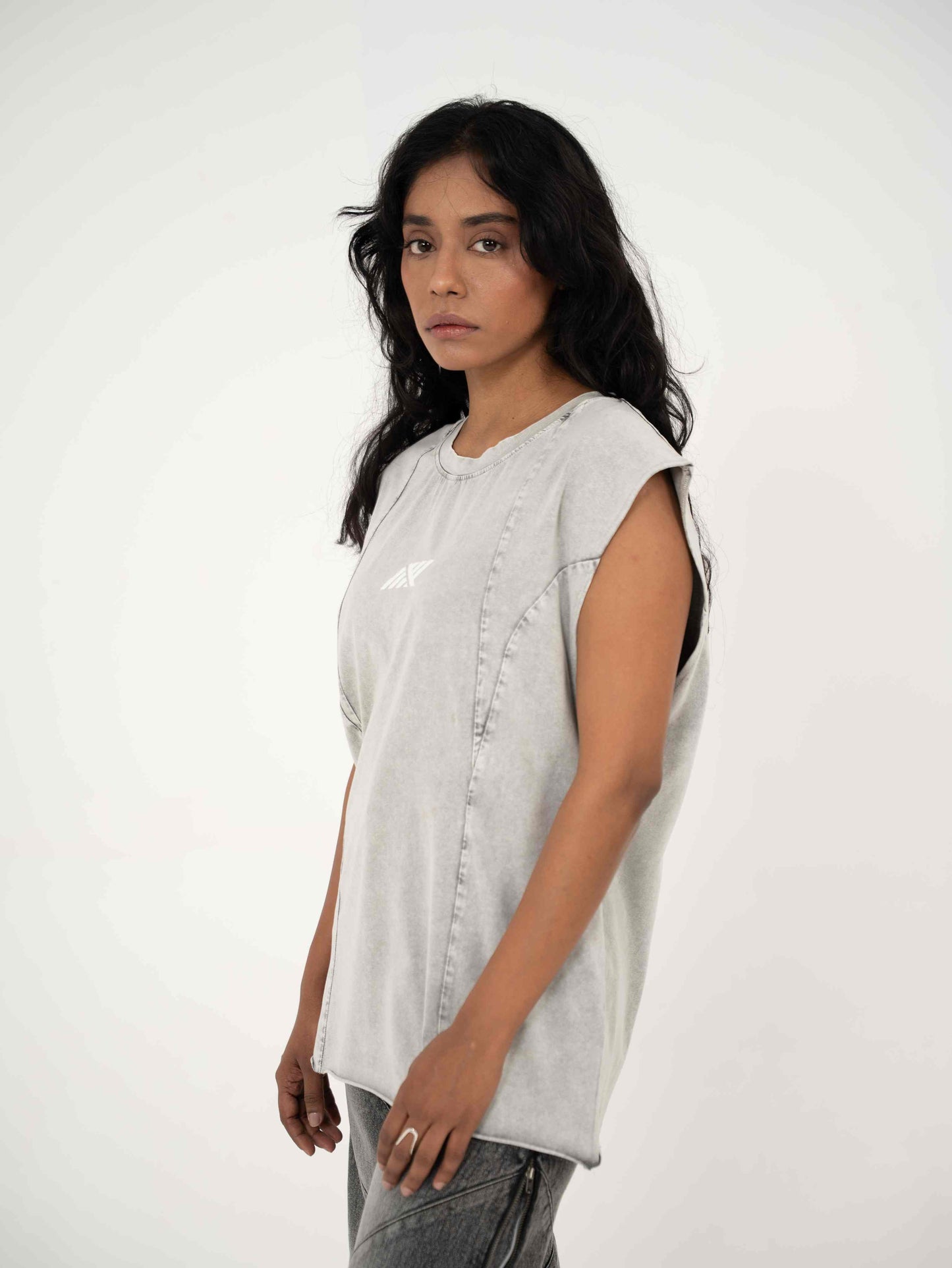 AFTERBURN MUSCLE TEE IN CONCRETE