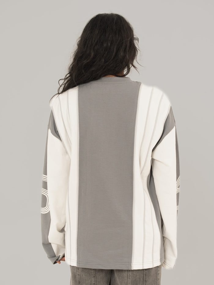 FROST TEE IN SMOKE GREY