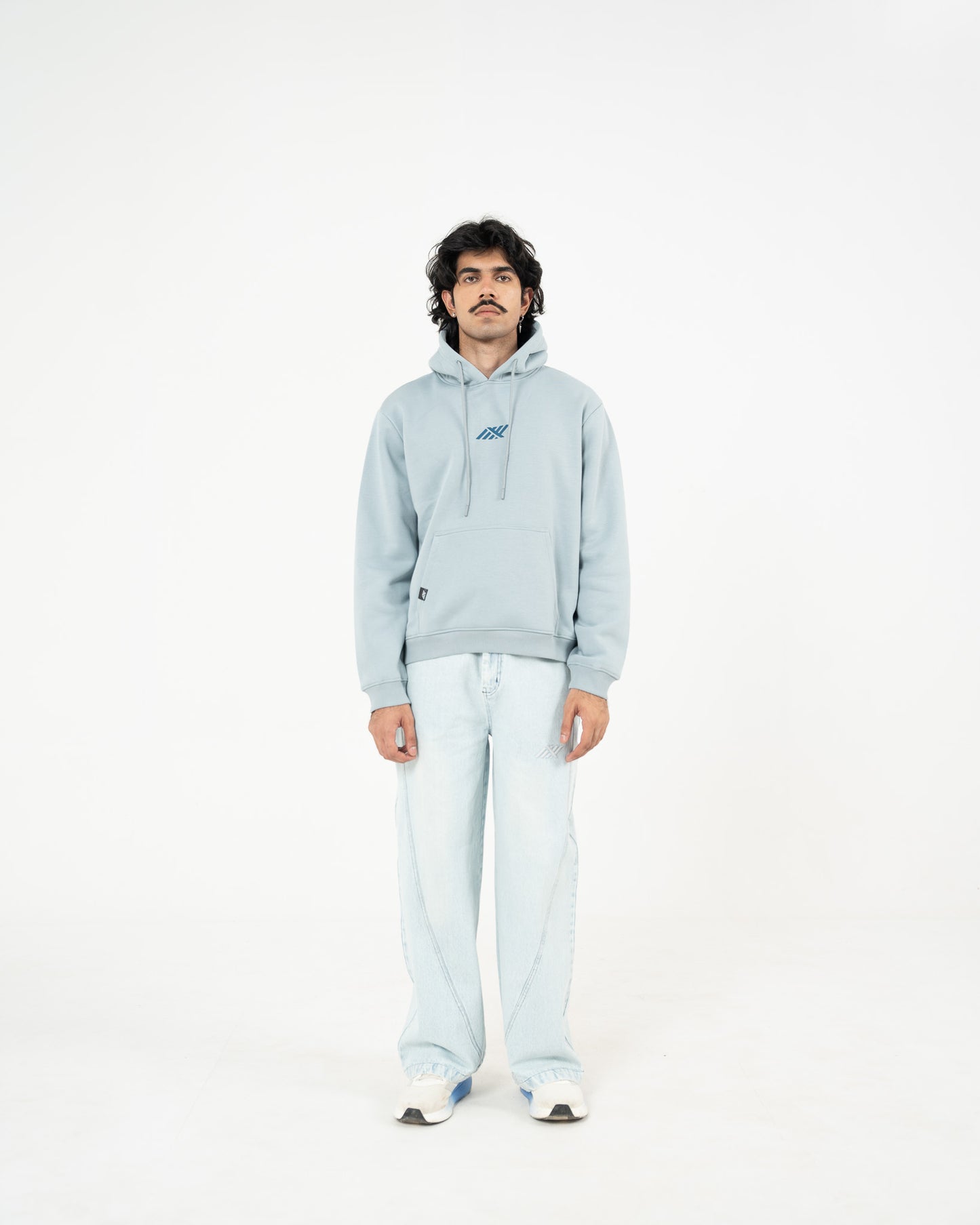 HIKE HOODIE IN SKY BLUE
